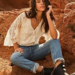 Daytrip Cream Lace Blouse